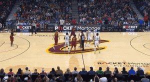 1649685624859020291.gif 1.gif